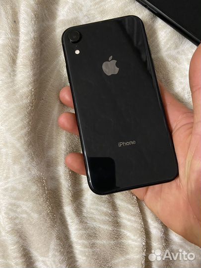 iPhone Xr, 64 ГБ