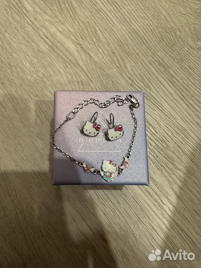 Сережки и браслет hello kitty детский