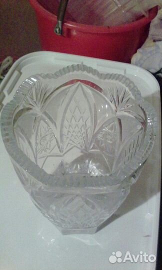Ваза хрустальная