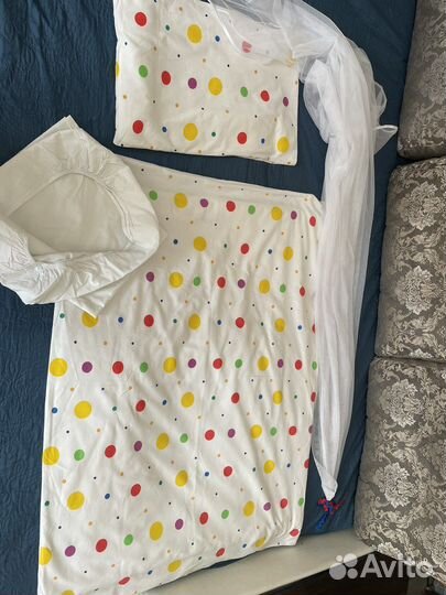 Комплект в детскую кроватку