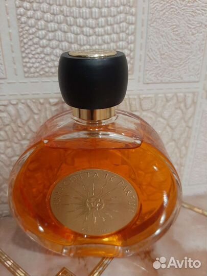 Парфюм, блеск для губ