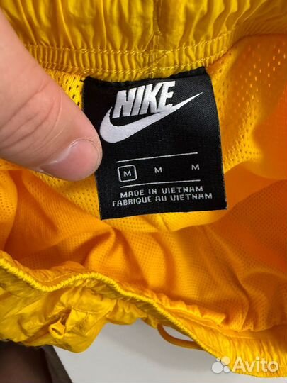 Спортивные штаны nike big swoosh размер М