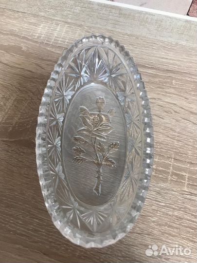 Хрустальная конфетница