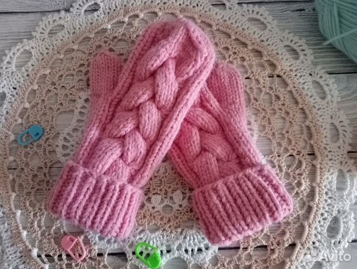 Варежки детские.взрослые