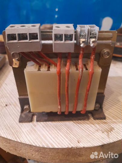 Понижающий трансформатор