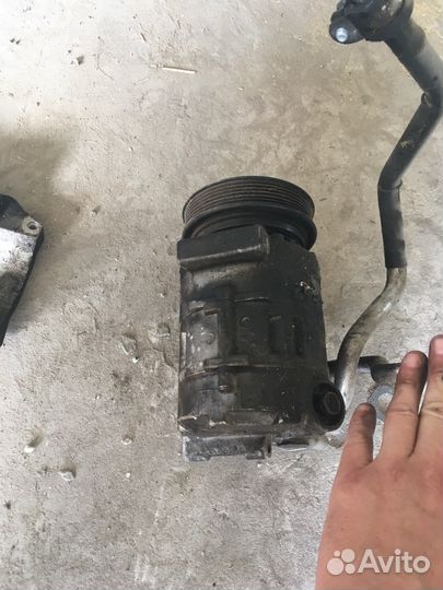 Компрессор кондиционера Ауди а6 с4