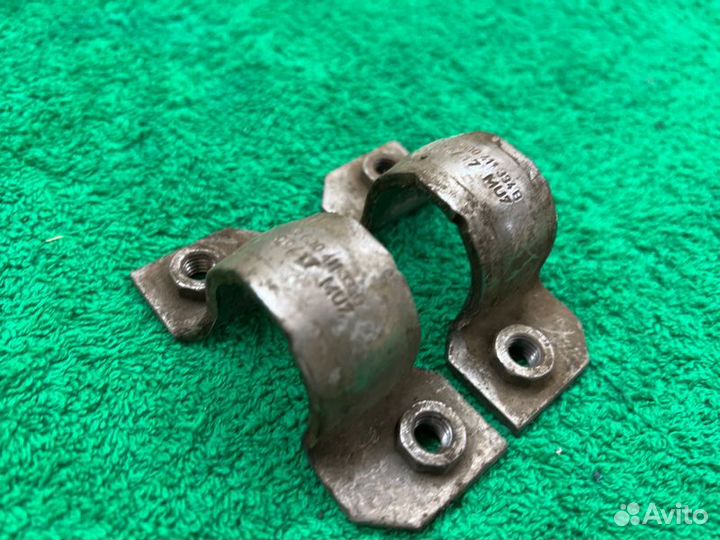 Кронштейн стабилизатора Skoda Rapid 1.6 2017