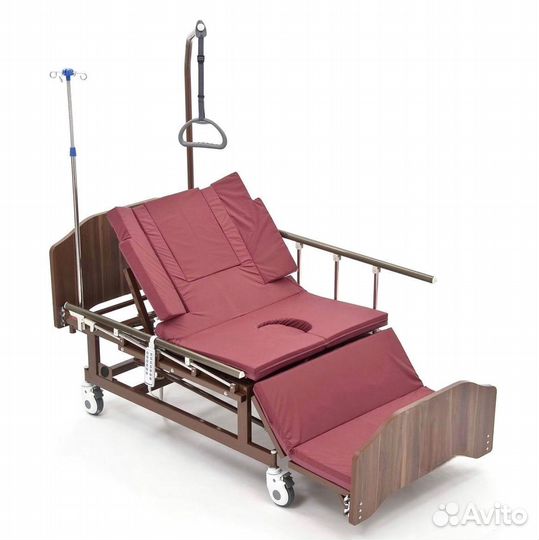 Медицинская кровать для лежачих больных