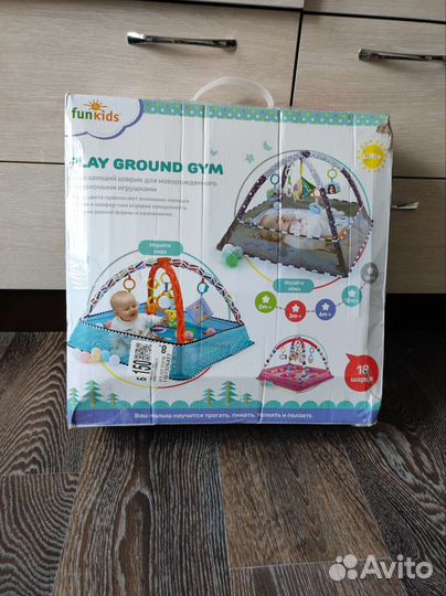 Развивающий коврик для малышей