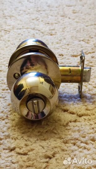 Ручки дверные межкомнатные с защелкой