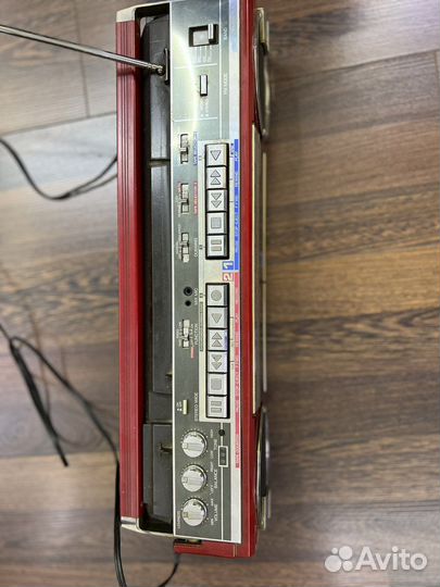 Магнитофон sharp QT77