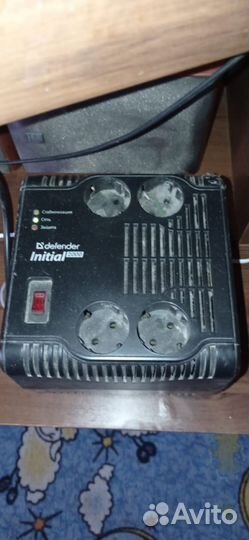 Стабилизатор напряжения defender 2000