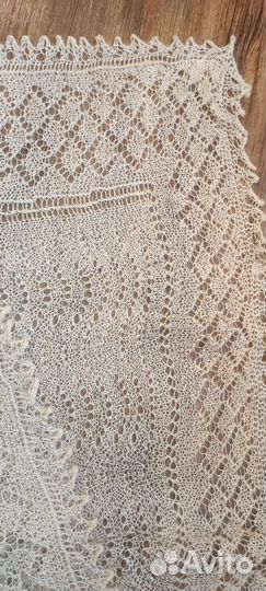 Пуховый платок паутинка шаль