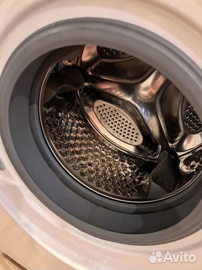 Продам стиральную машину