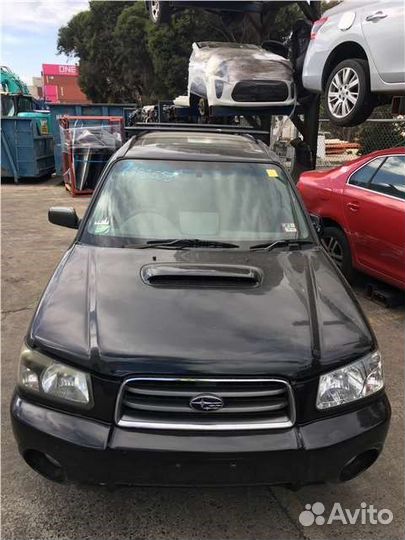 Разбор на запчасти Subaru Forester (S11)