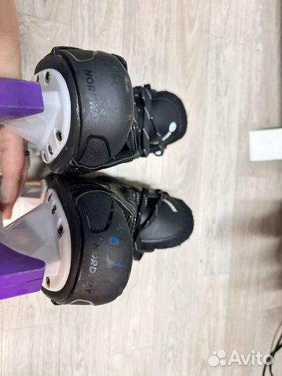 Коньки хоккейные 42 размер