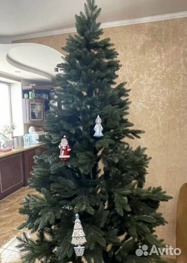 Искусственная елка новогодняя 210 см