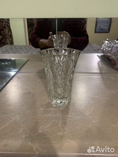 Хрустальная ваза
