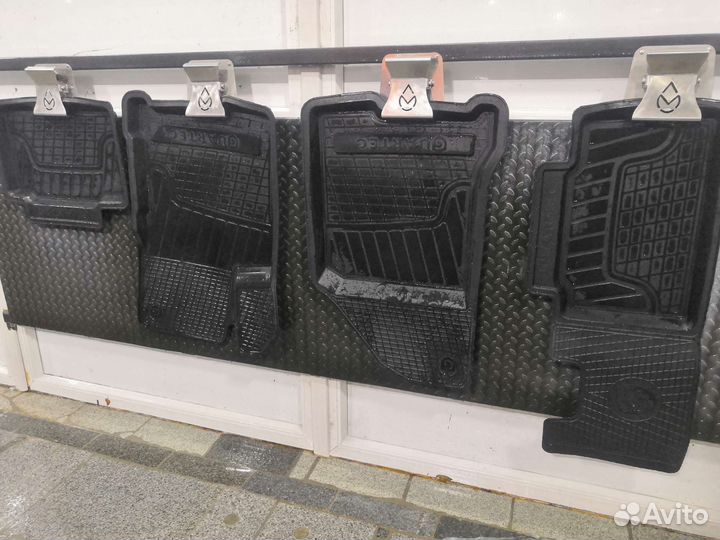 Коврики резиновые для LADA Vesta