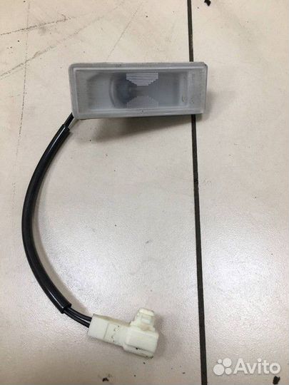 Фонарь подсветки номера Subaru Tribeca