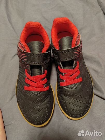 Детские футбольные бутсы 28 размер