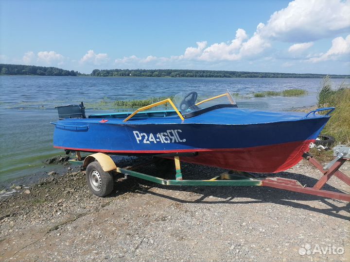 Лодка дюралевая с мотором