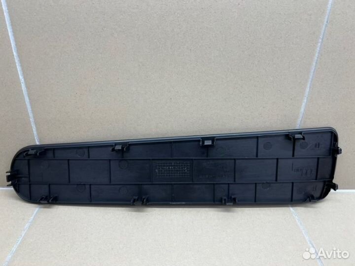 Обшивка двери багажника правая Chery Tiggo 7 Pro