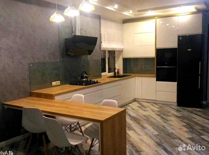 Кухонный гарнитур угловой в потолок