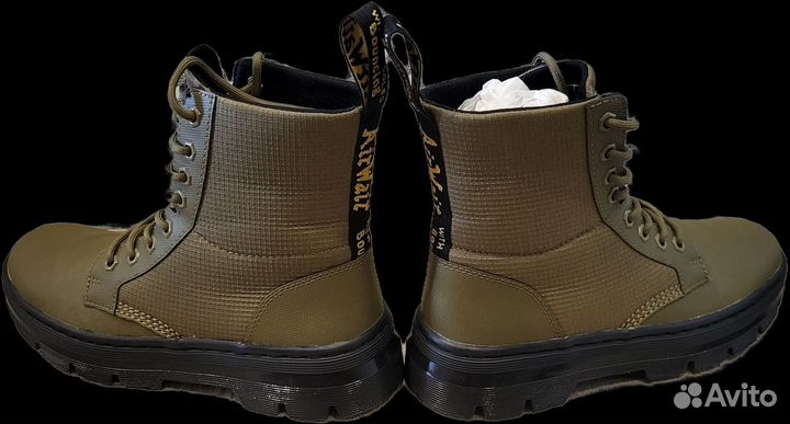 Dr Martens Combs 8 eye boots in khaki