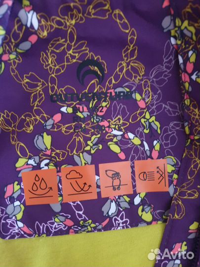 Ветровка для девочки