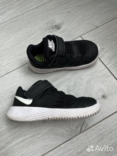 Кроссовки nike б/у