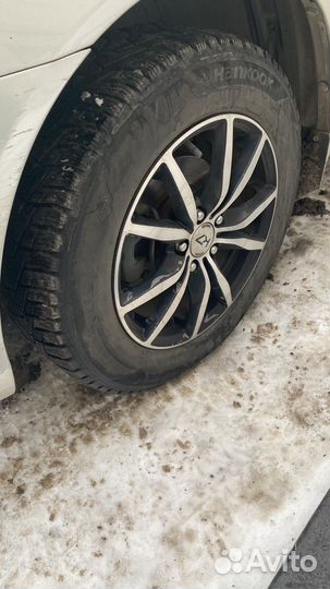 Hankook Winter I'Pike RS2 W429 195/65 R15