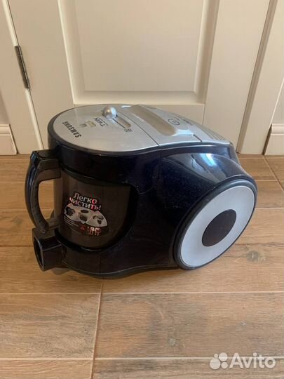 Пылесос Samsung SC8421