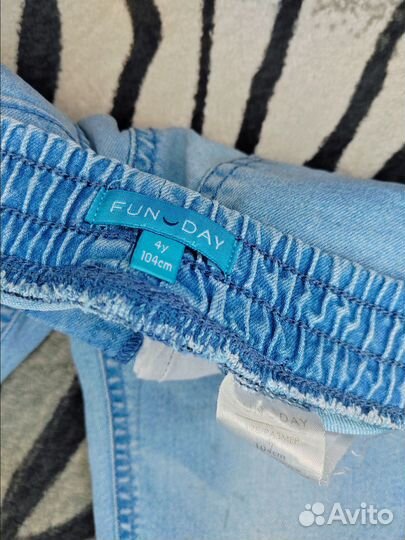 Джинсы 104р-р