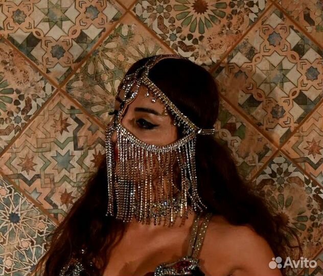 Маска стразовая