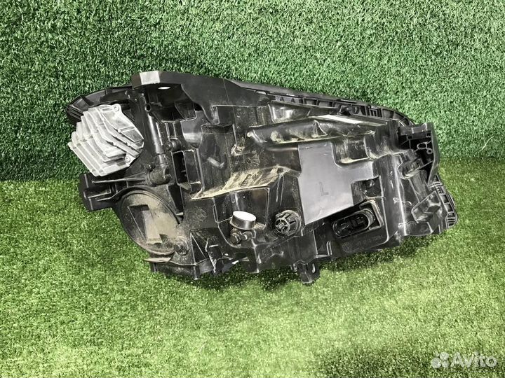 Фара левая Mercedes-Benz GLA-Class