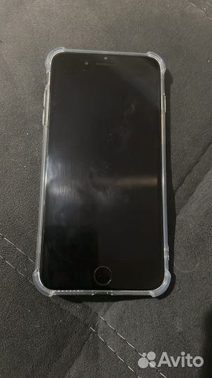 Телефон iPhone 7 plus