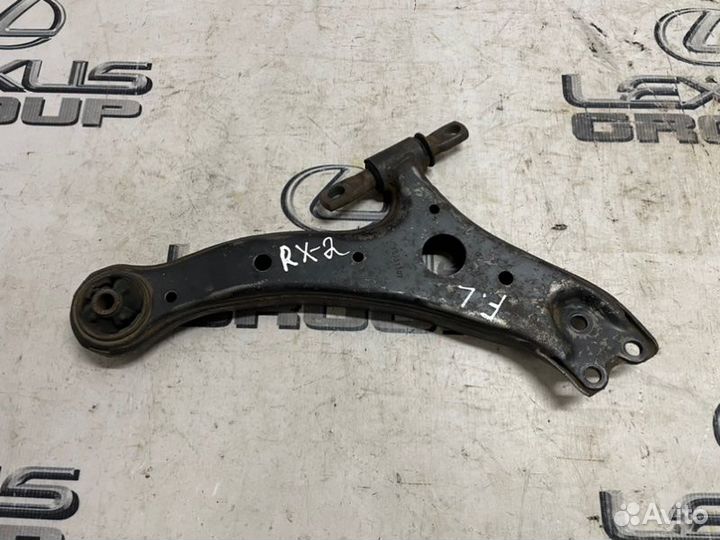 Рычаг подвески лев. перед. Lexus RX400h