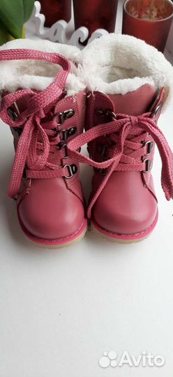 Зимние сапожки на девочку