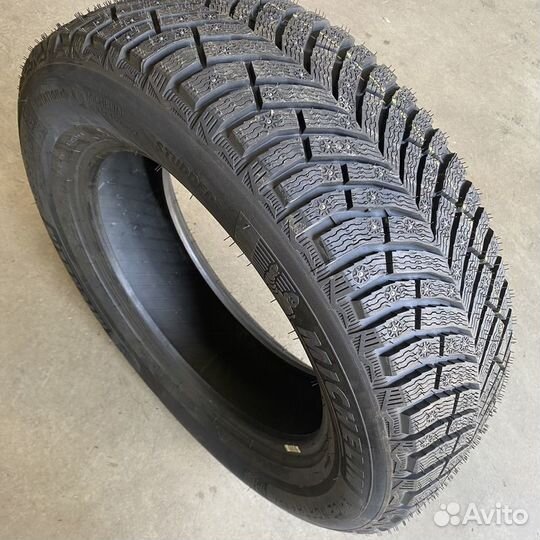 Michelin X-Ice North 4 SUV 225/55 R19 103T