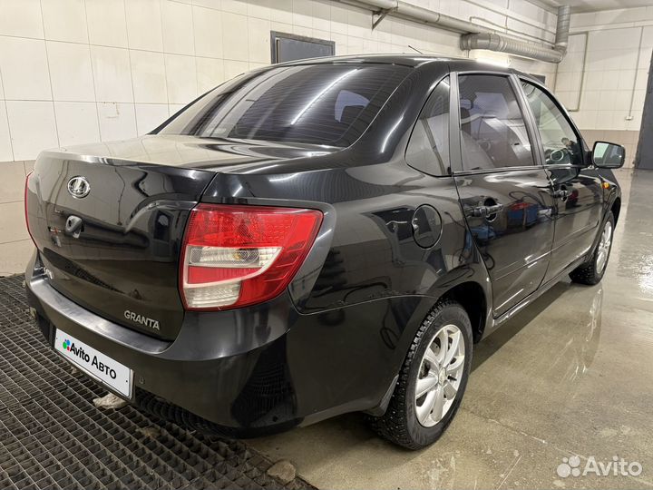 LADA Granta 1.6 AT, 2013, 167 278 км