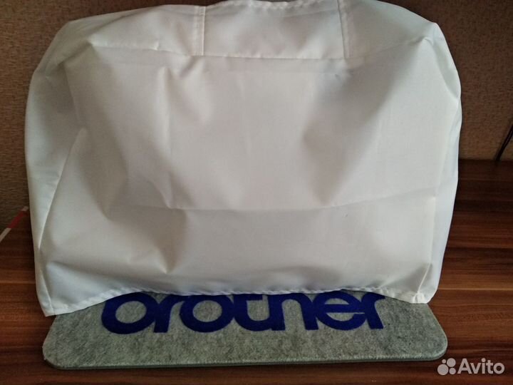 Швейная машина Brother