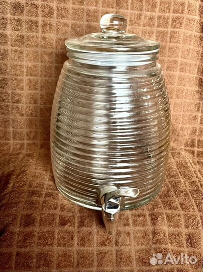 Диспенсер для напитков