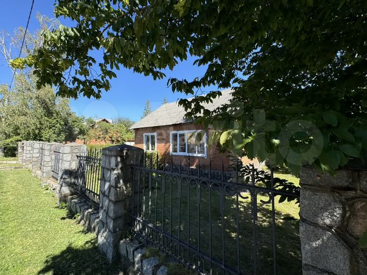 Дом 53,3 м² на участке 4,4 сот.