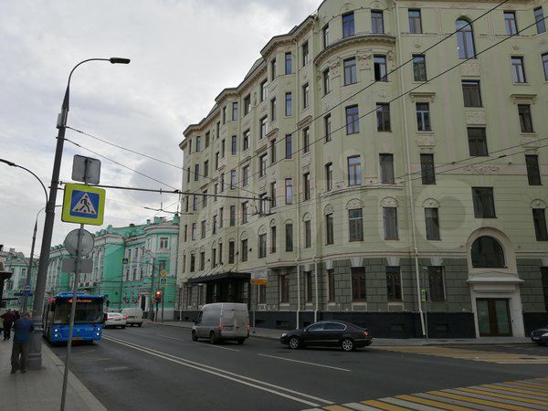 Продам торговое помещение, 200.8 м²