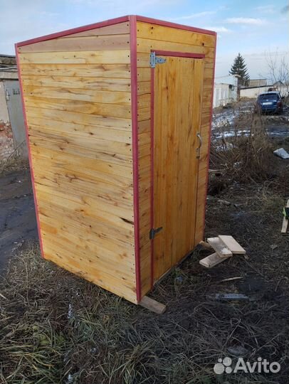 Дачный туалет деревянный