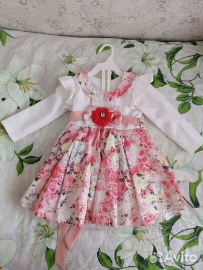 Платье праздничное