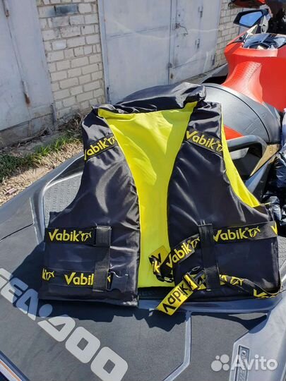 Спасательный жилет неопреновый