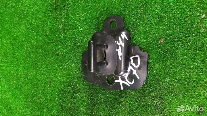Петля замка двери задняя Volvo Xc70 B5254T2 2004