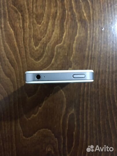 iPhone 4s белый 8Гб